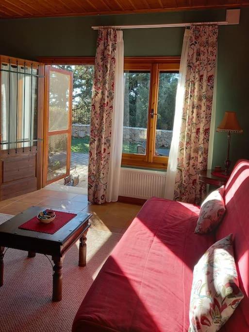 Kastalia Country Home Arakhova Eksteriør bilde